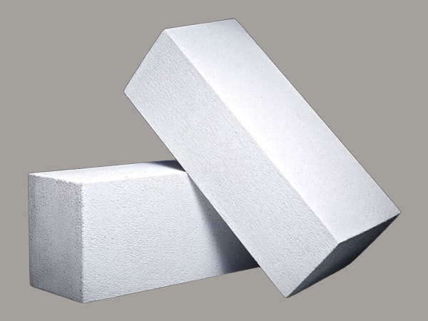 Section de fabrication et de circulation automatique des treillis d'acier